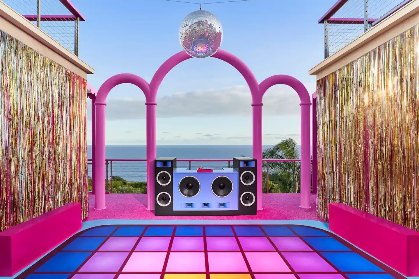 It even comes with an al fresco dance floor.