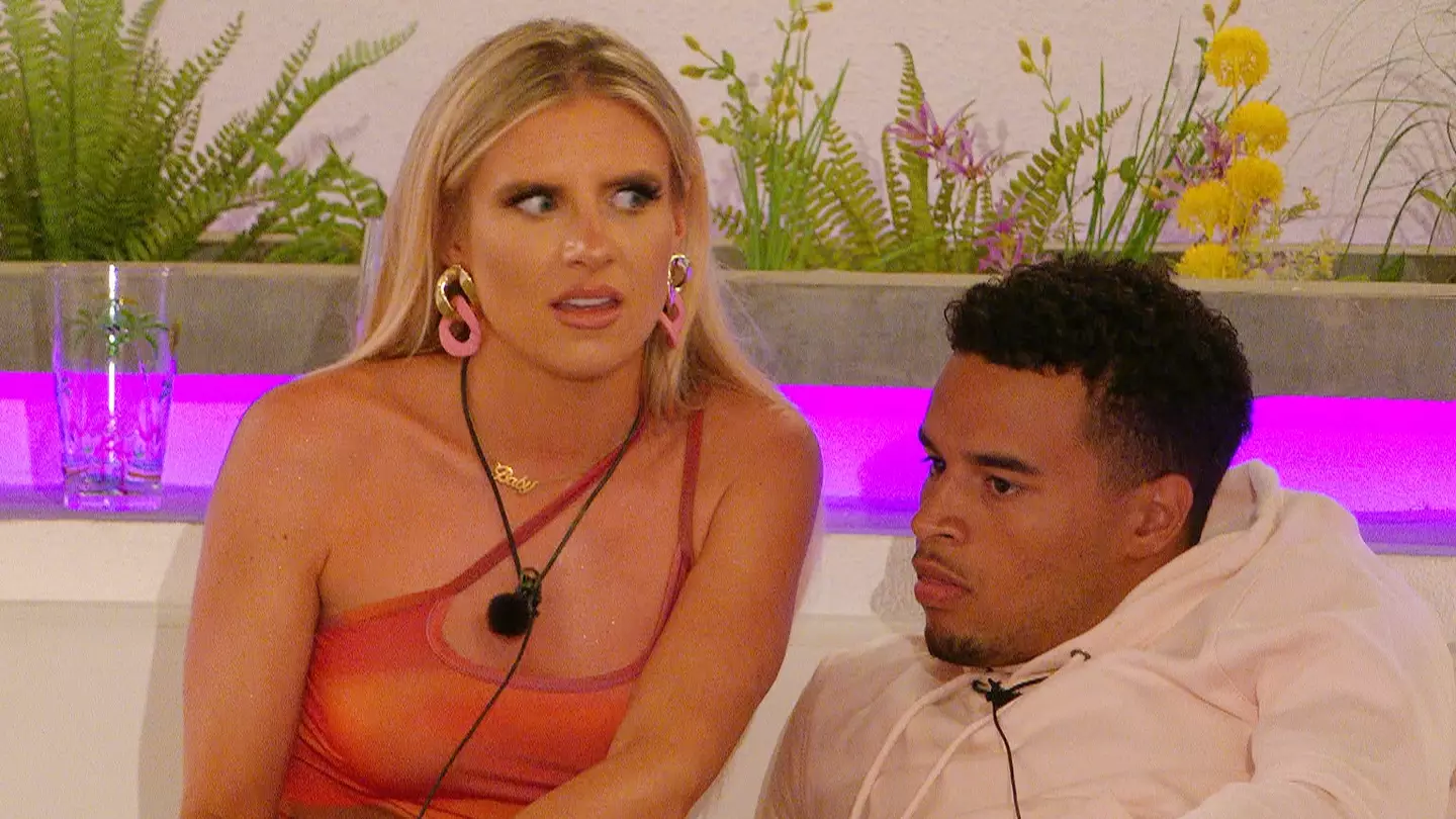 Love Island: People Are Loving Chloe Burrows' Response To Being Told She's 'Past Her Prime'