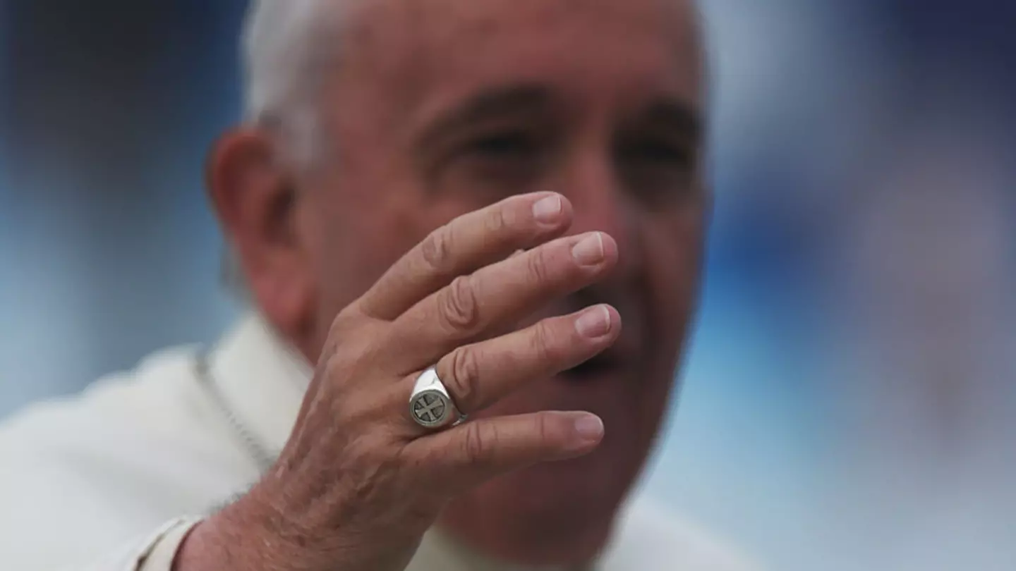 What will happen to Pope Francis' unique papal ring now that he’s no longer alive