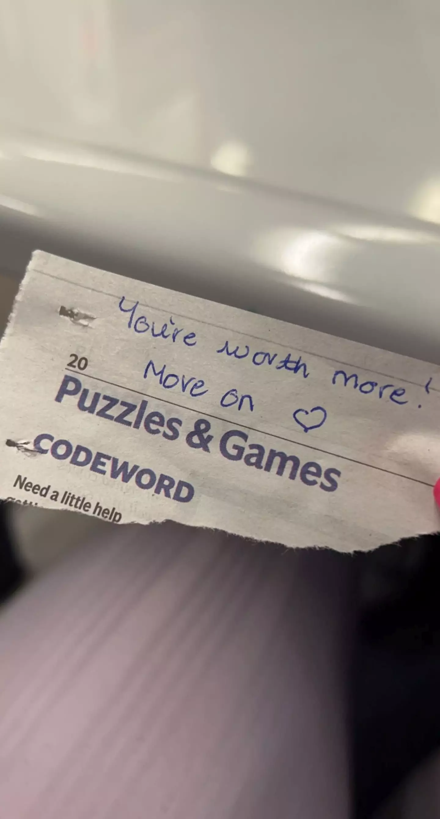 The note reaffirmed Karyn's worth (