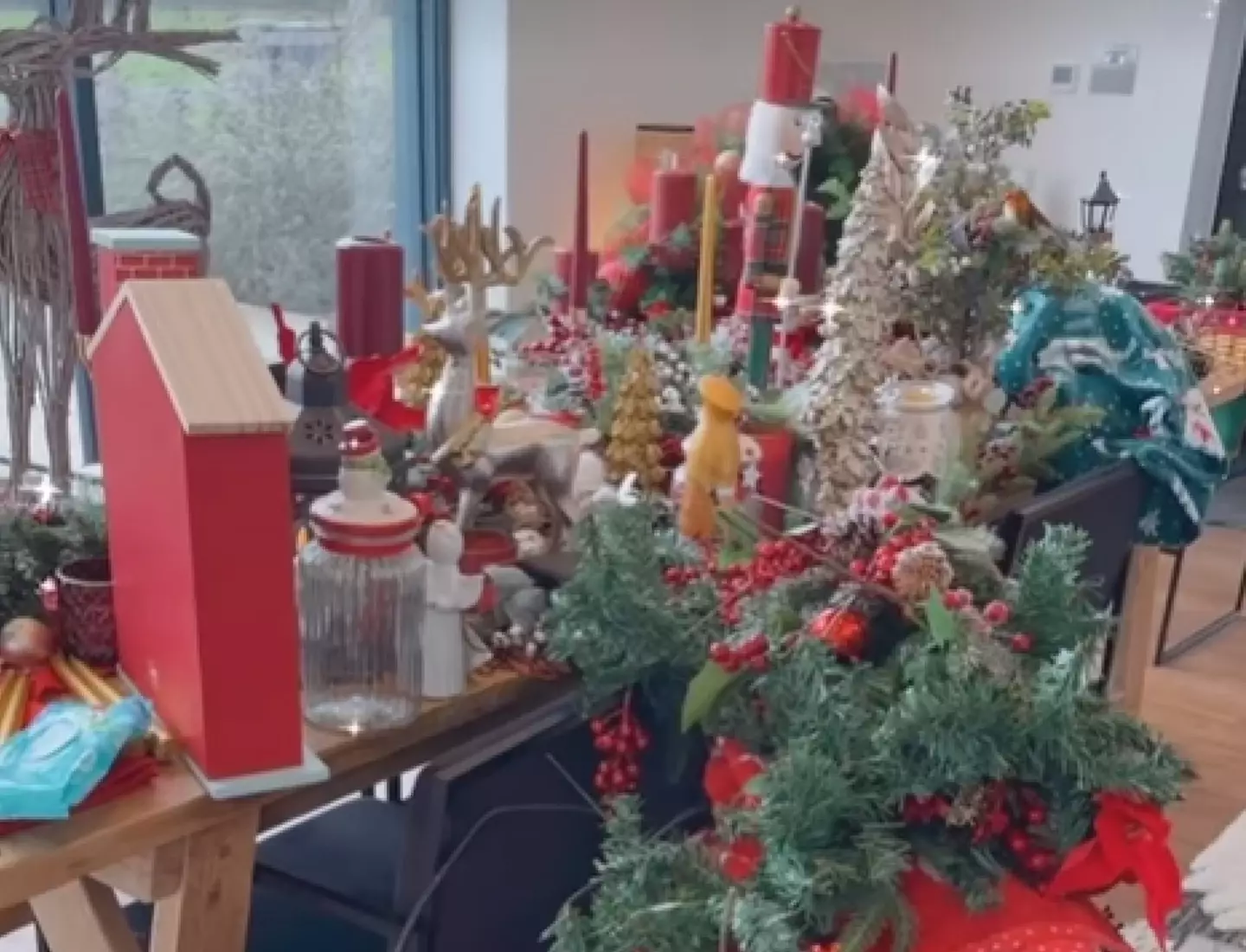 The Love Island star showed all her decorations were ready to be put away.