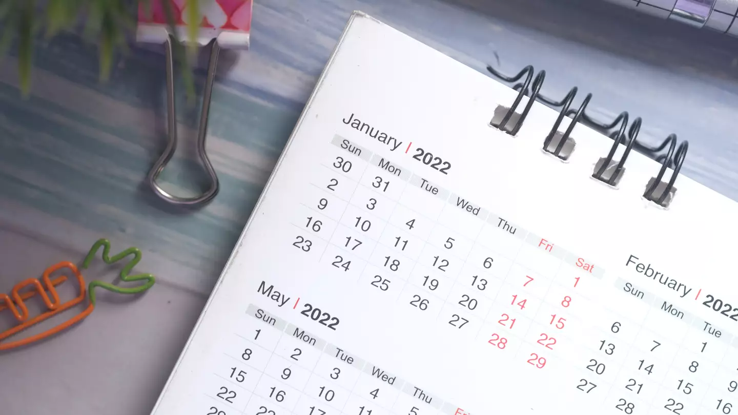 Queen's Platinum Jubilee: Brits Can Get 54 Days’ Annual Leave In 2022 Thanks To Bonus Bank Holiday