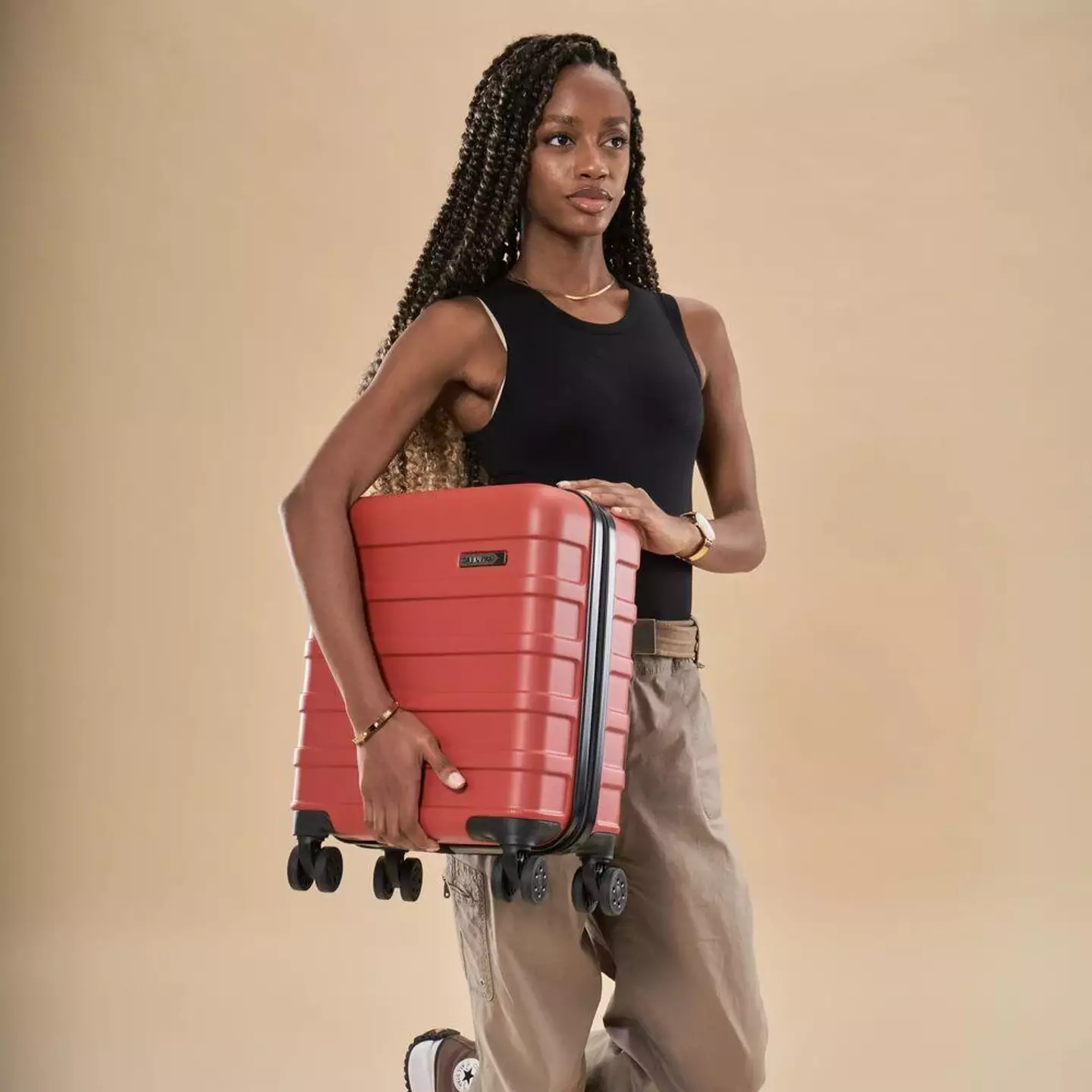 This cabin bag fits perfectly under the seat in front of you.