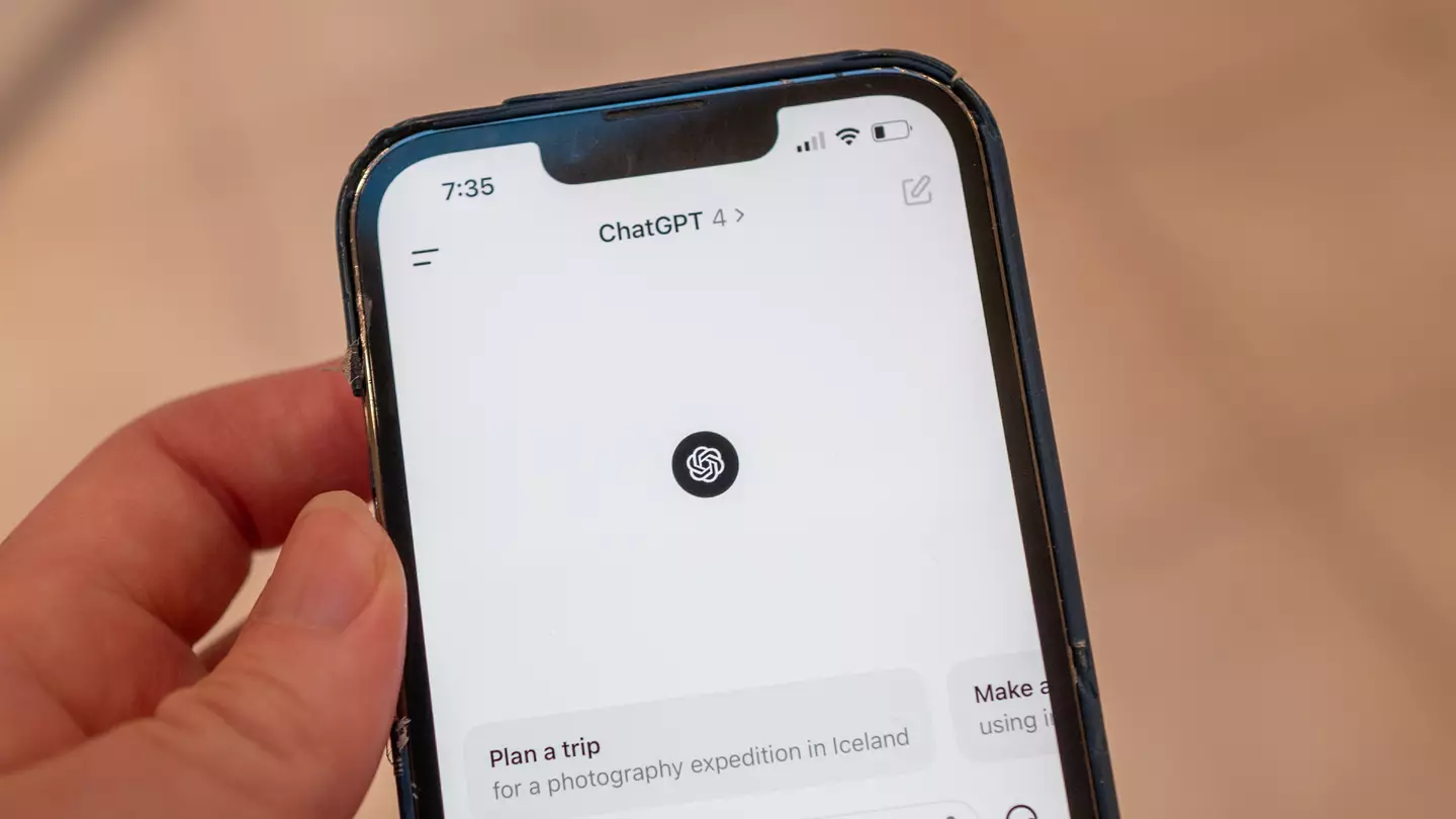 Gen Z figure out how to tell who's using ChatGPT as one common sign might be giving you away without realising