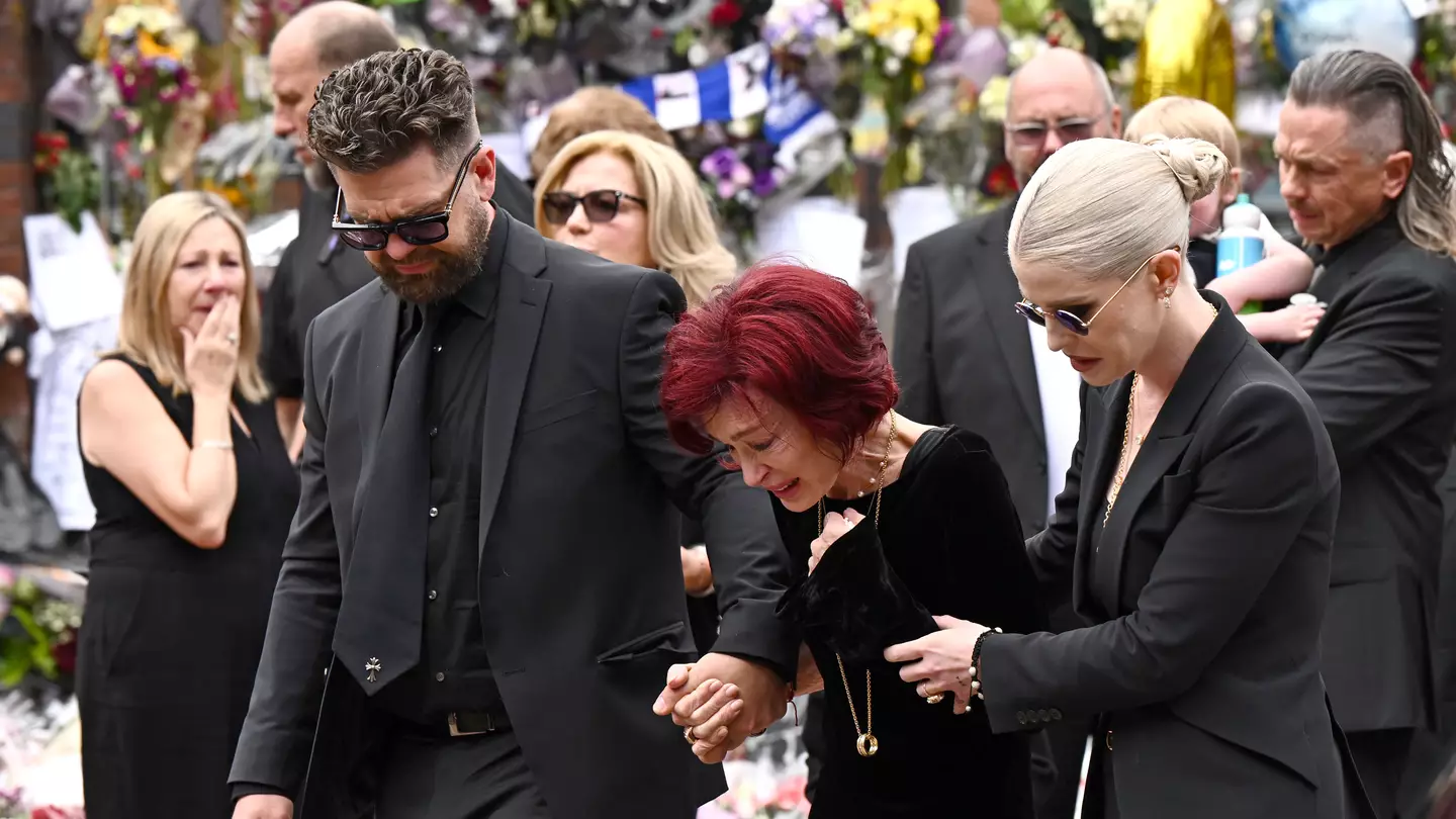 Ozzy Osbourne fans spot daughter Kelly wearing item belonging to her father as the family lay him to rest