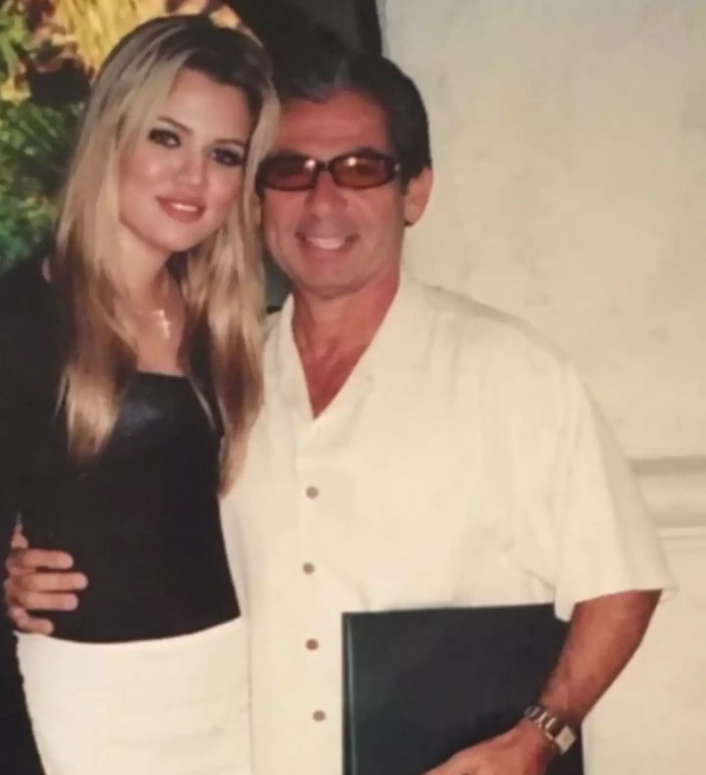Khloé and Robert Kardashian, who died in 2003 at the age of 59 of esophageal cancer (Instagram/@khloekardashian)