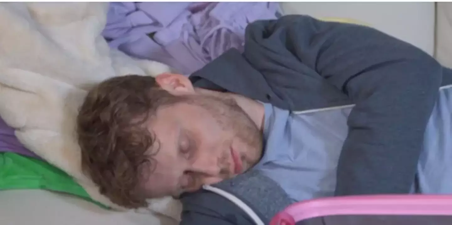 Fans rushed to Twitter to share their reactions to Jay's coma.