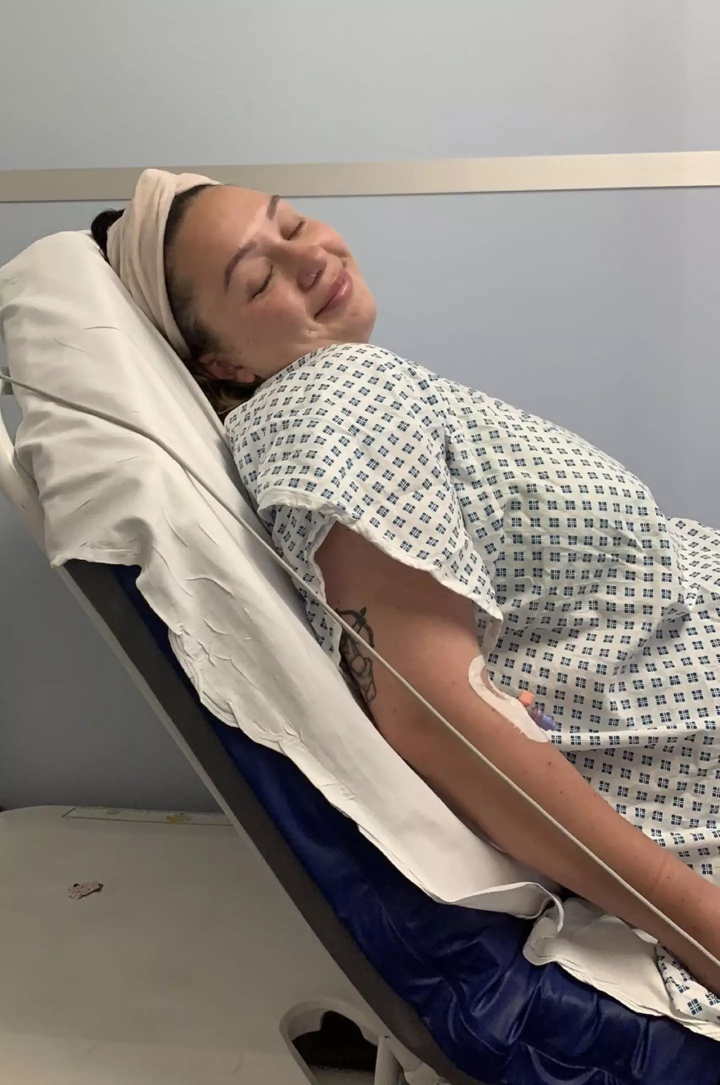 Jodie has since declared she's 'never smoking or vaping again'.