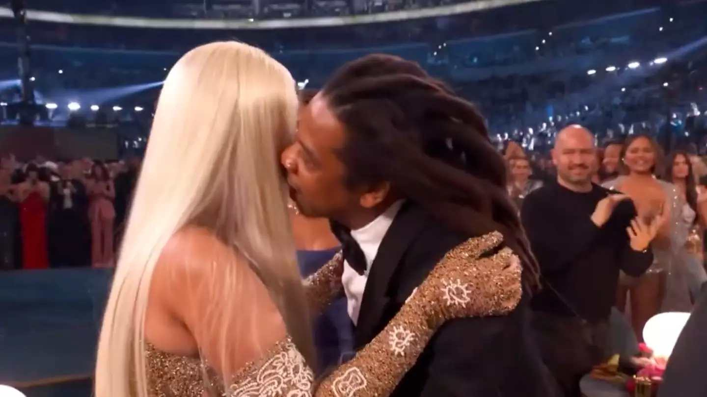 Beyoncé fans work out what Jay-Z said to her during viral Grammys moment