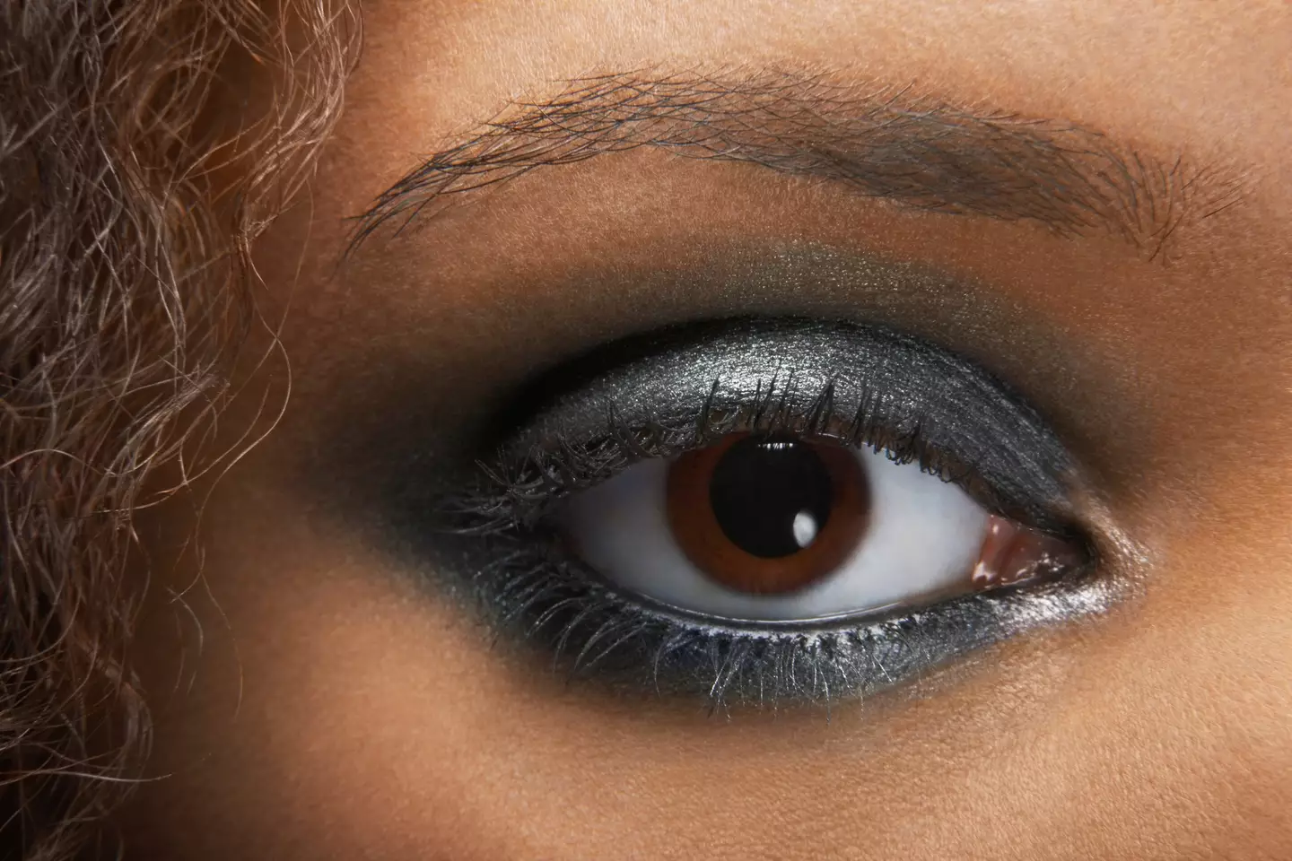 Y2K-era frosted silver eyelids are apparently all the rage right now (Getty Stock Images)
