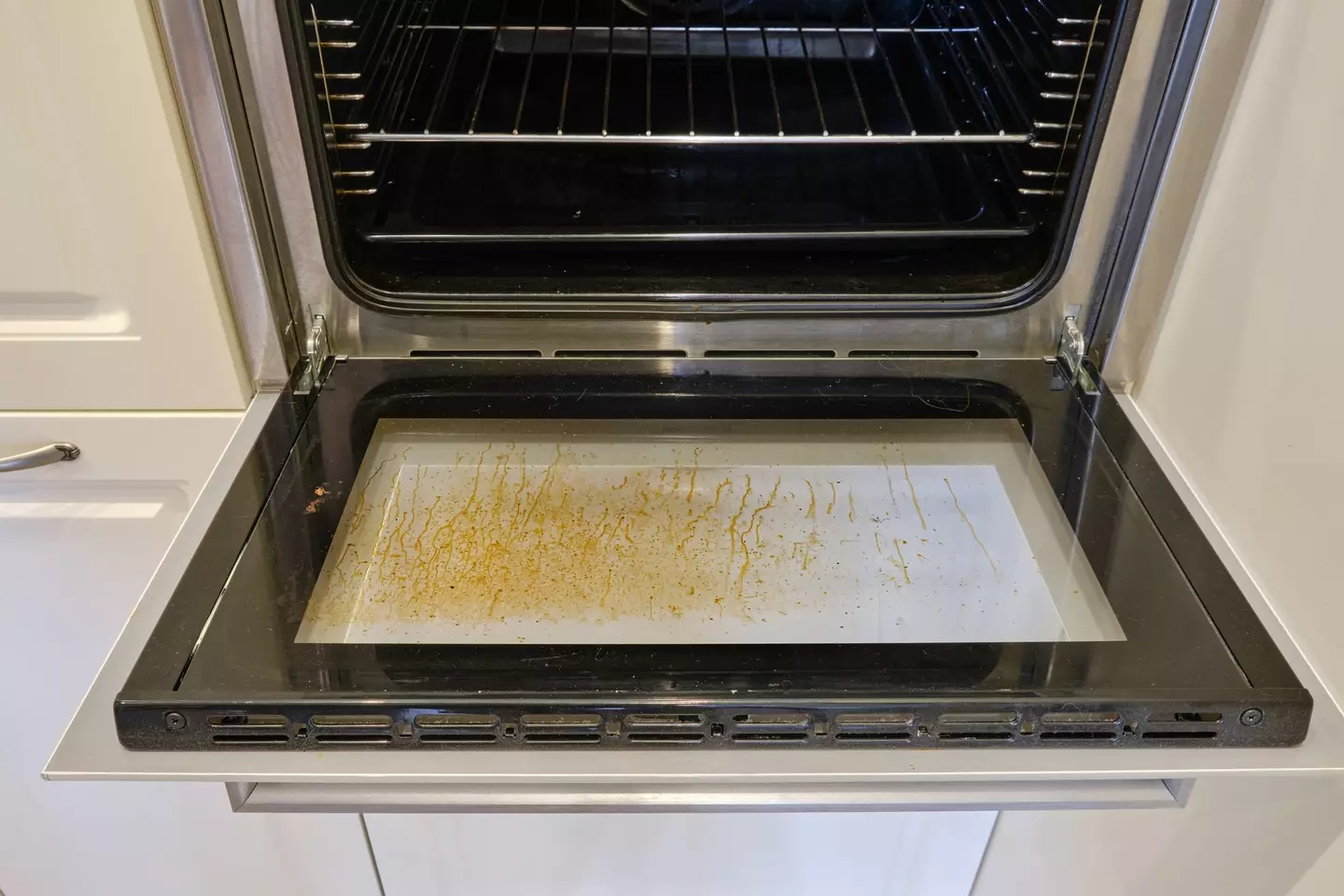 One woman has shared her genius 5p oven cleaning hack.