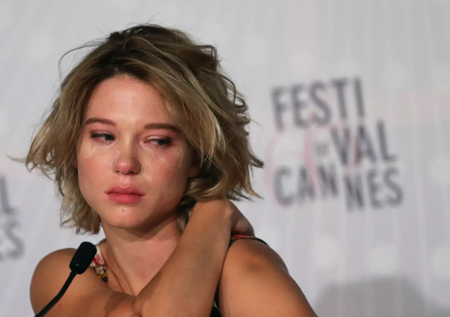Seydoux cried at a press conference for the film in Cannes (OIC VENANCE/AFP via Getty Images)