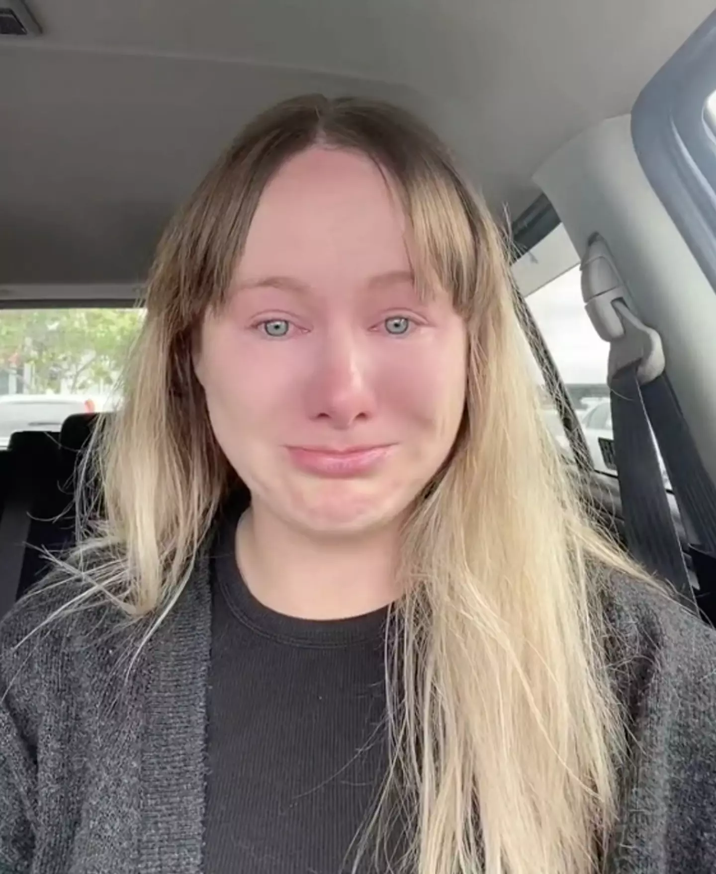 Deanna's trip to the hairdresser's didn't go as well as she'd hoped.