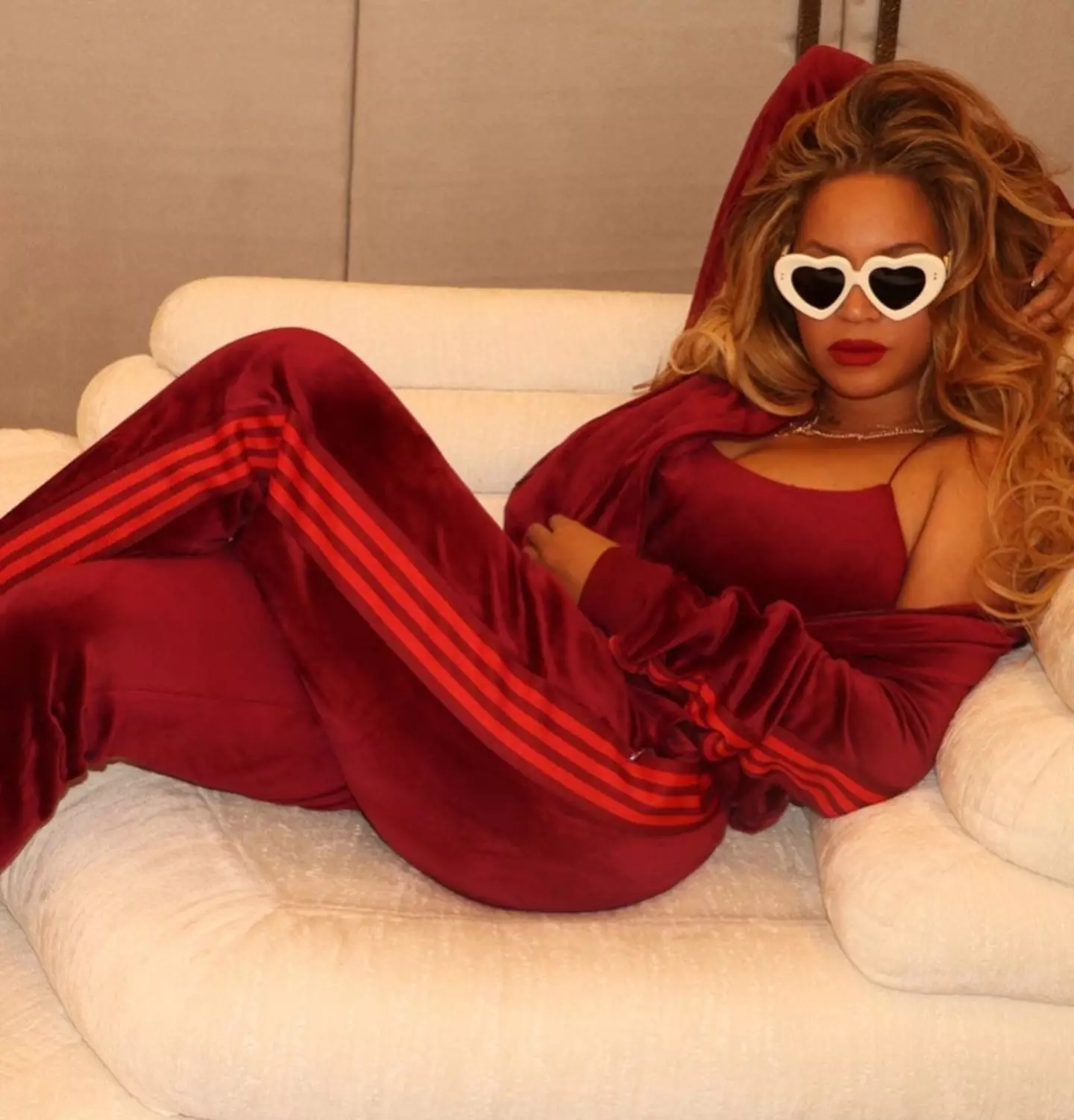 Beyoncé has kicked off the UK leg of her Renaissance tour.
