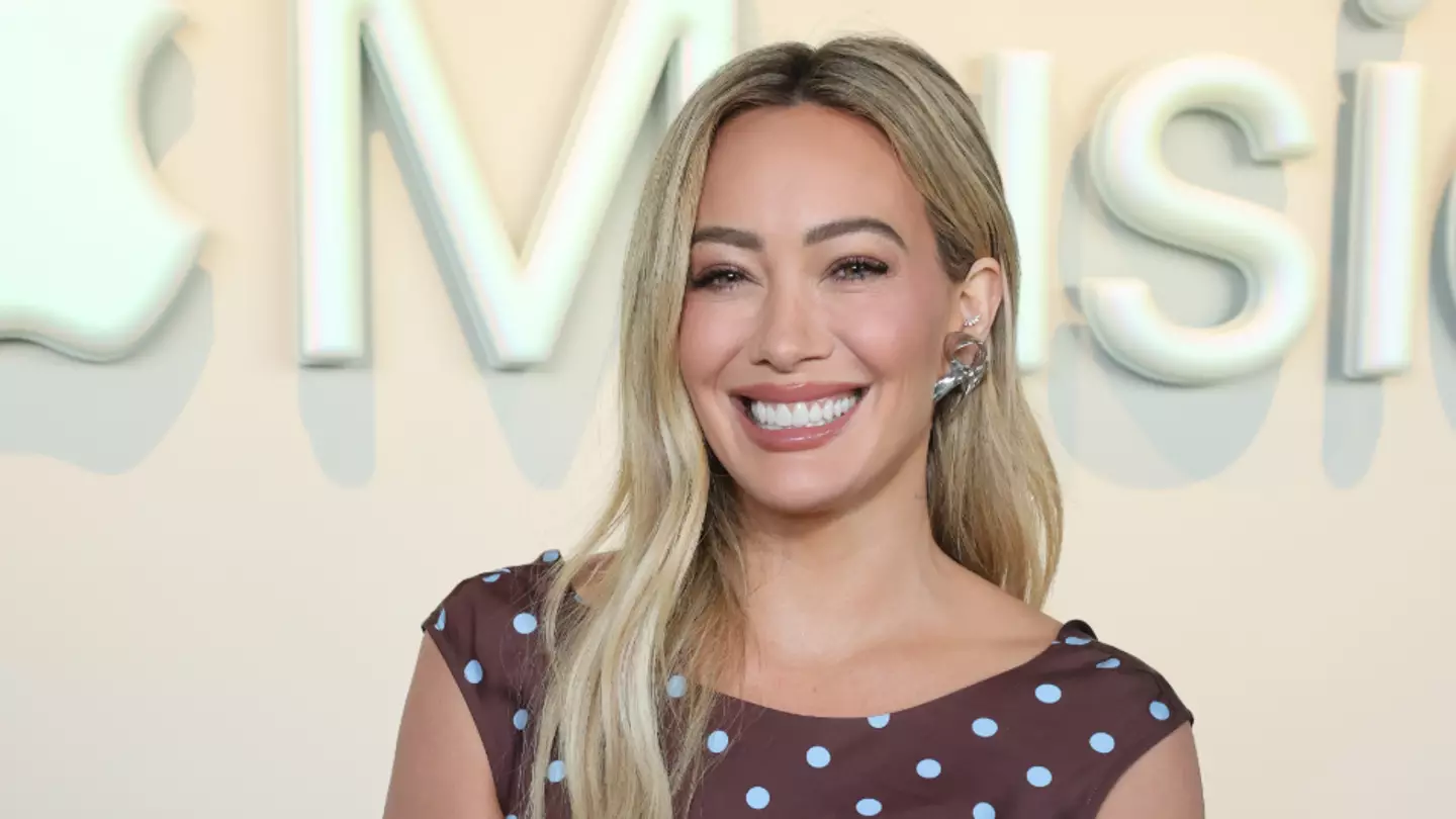 Hilary Duff ‘confirms’ lesbian plot in popular Disney film