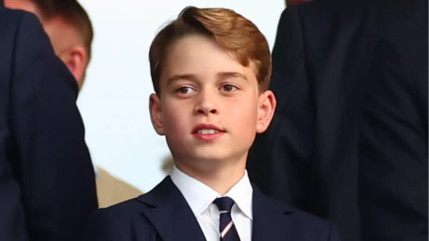 Prince George will be forced to follow ‘sad’ rule in 24 hours and royal fans are seriously divided