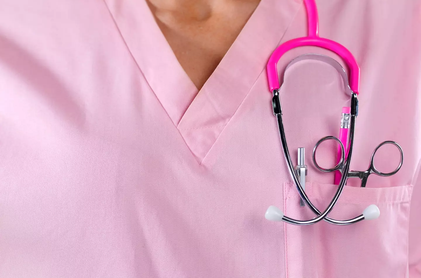Medical experts have shared 11 signs that could mean death is soon approaching for someone who is terminally ill. (Peter Dazeley / Getty Images)