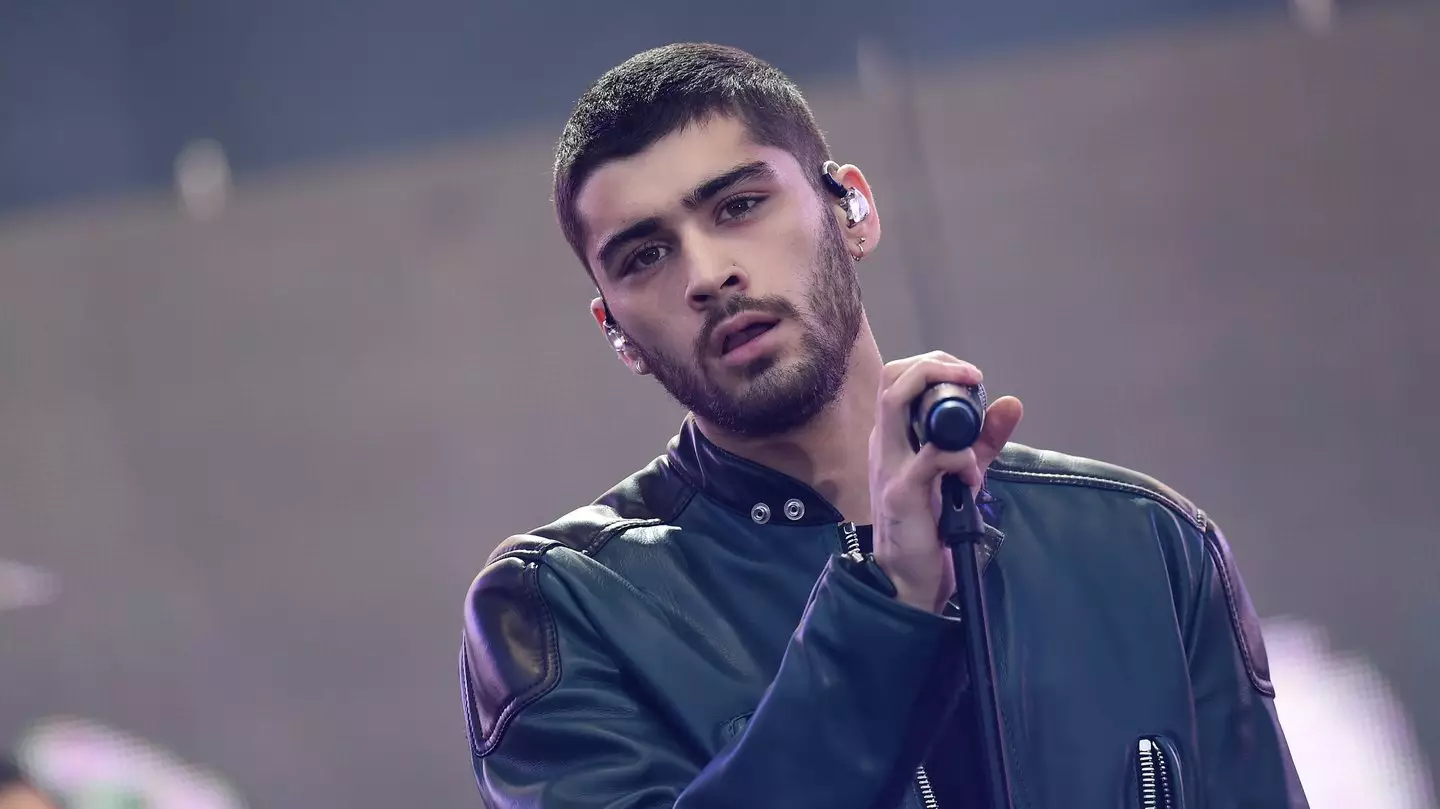 Zayn Malik takes subtle jab at Harry Styles amid ticket price backlash