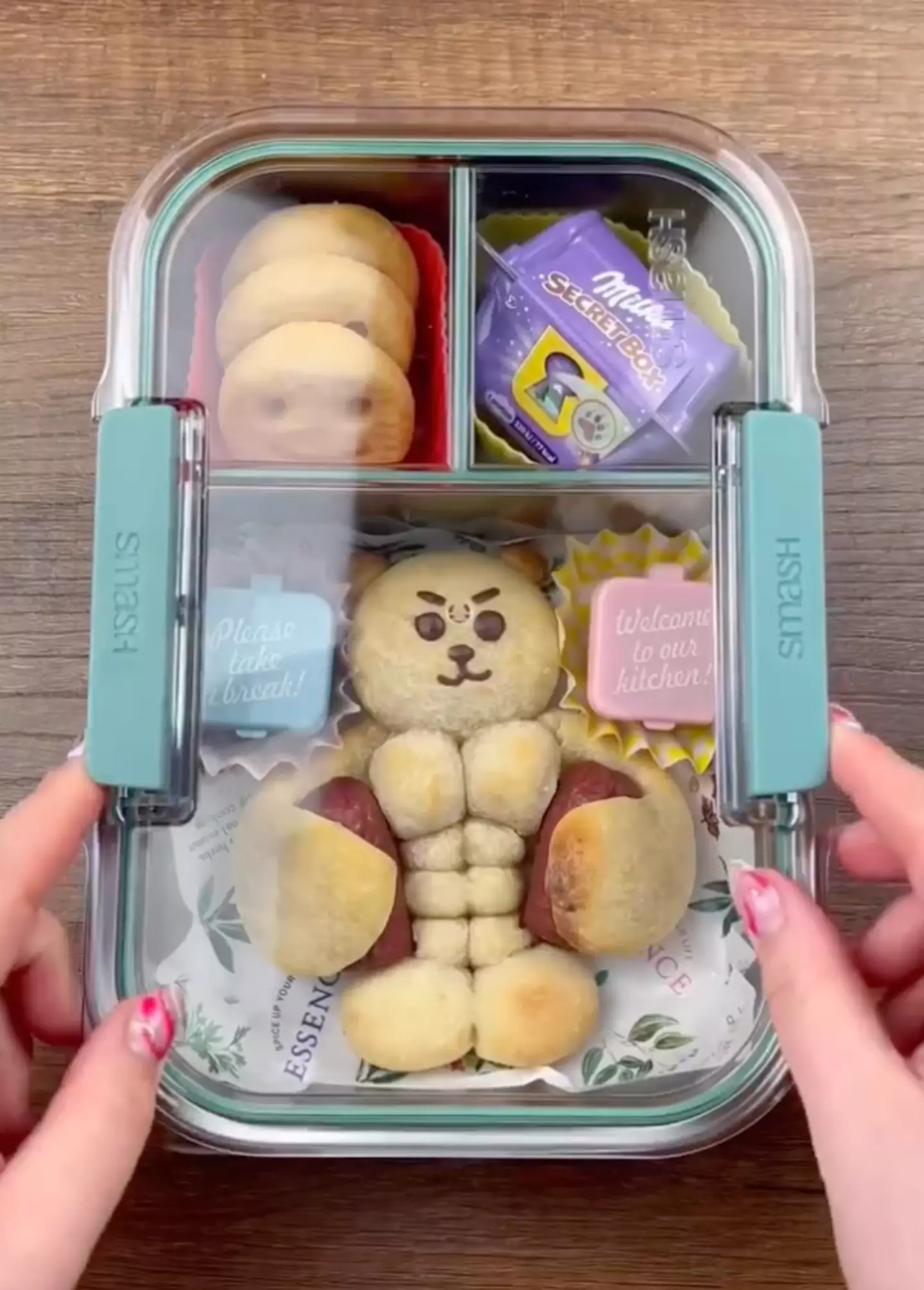 Some of the lunch boxes have themes.
