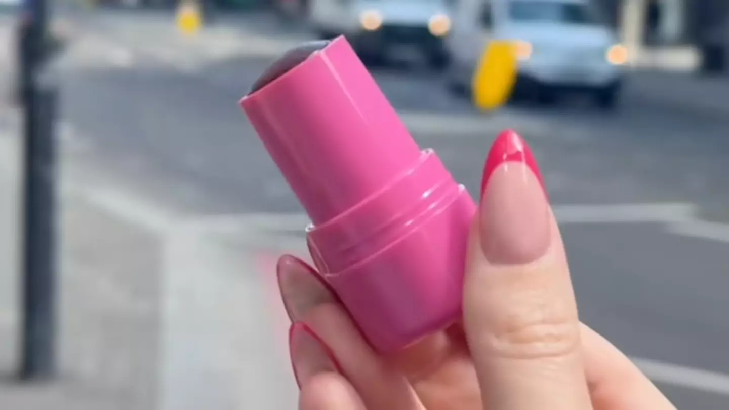 Cult two-in-one beauty product that's 'perfect for lazy girls' shoots to top of 'must buy' lists