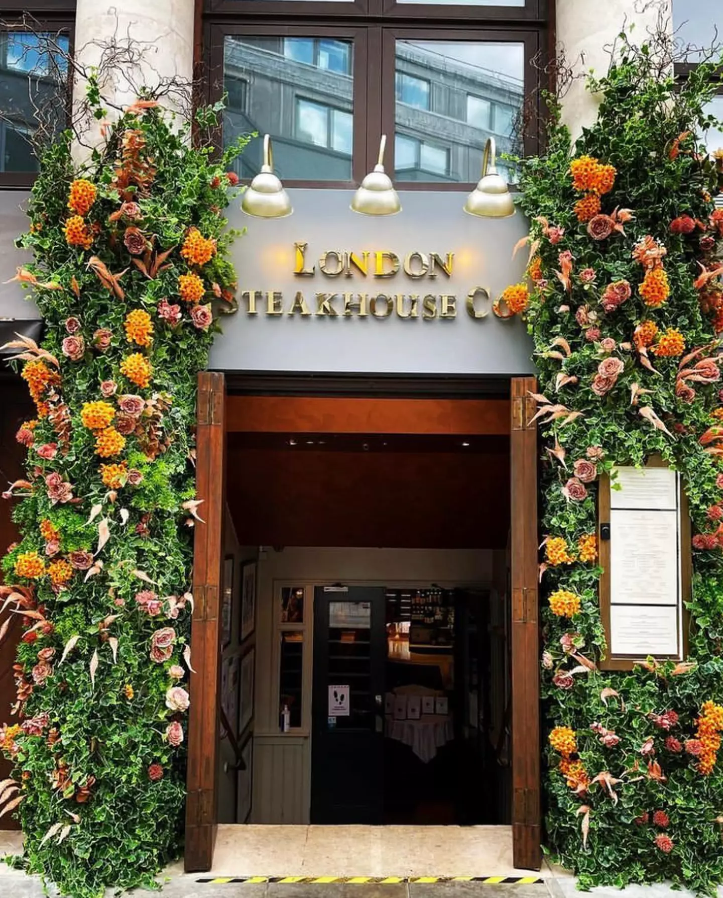 Experts agree the fee is 'bonkers' (Instagram/@londonsteakhouseco)