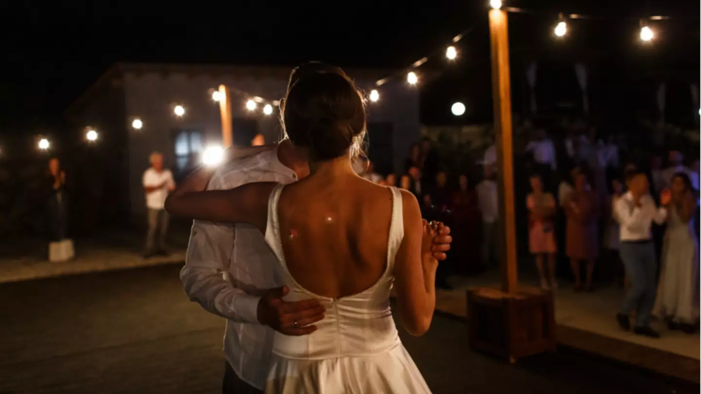 Scientists have bad news for couples who decided to spend more than $20,000 on their wedding