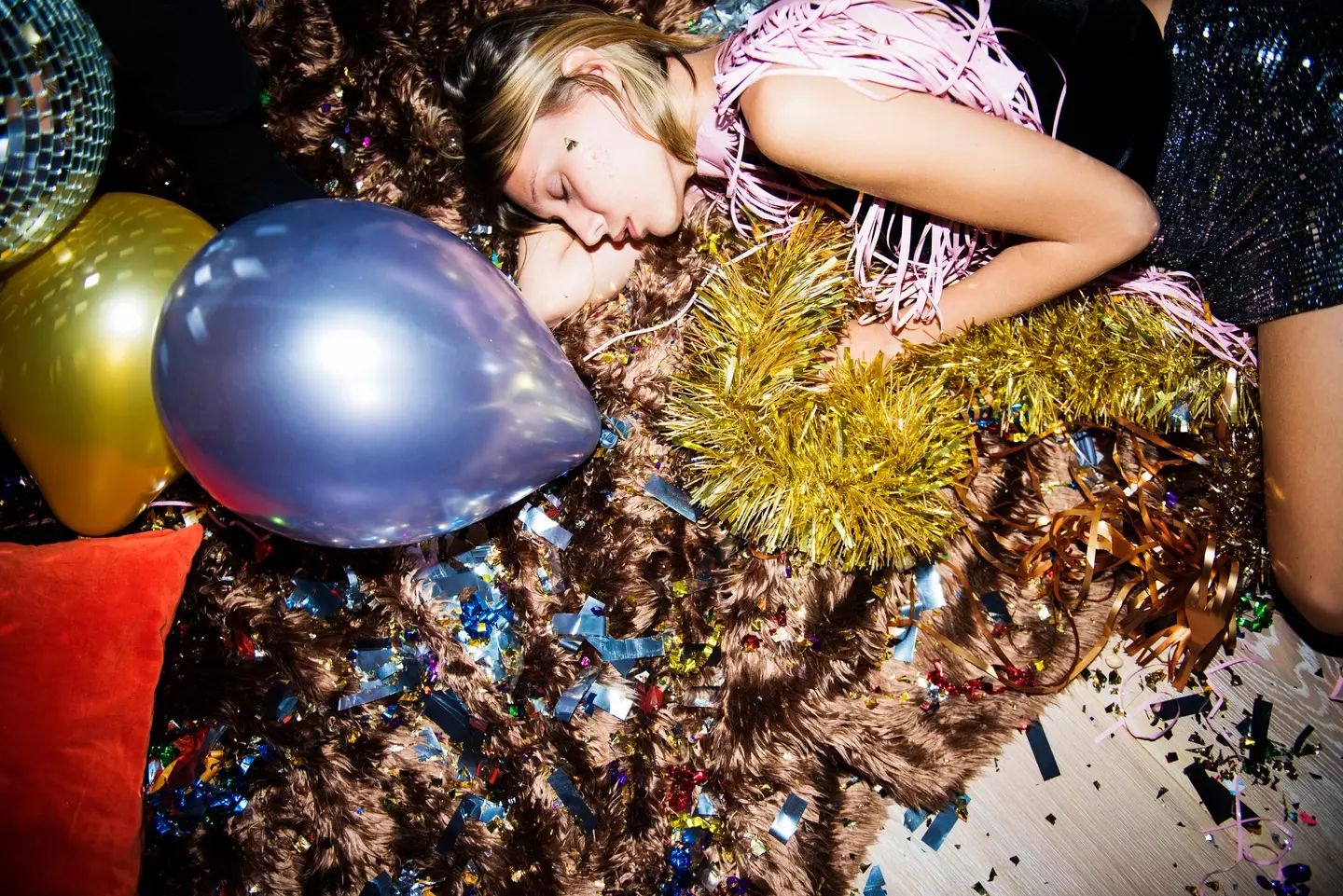 'Hangxiety' is the dreaded consequence following a night of drinking. (Rawpixel / Getty Images)