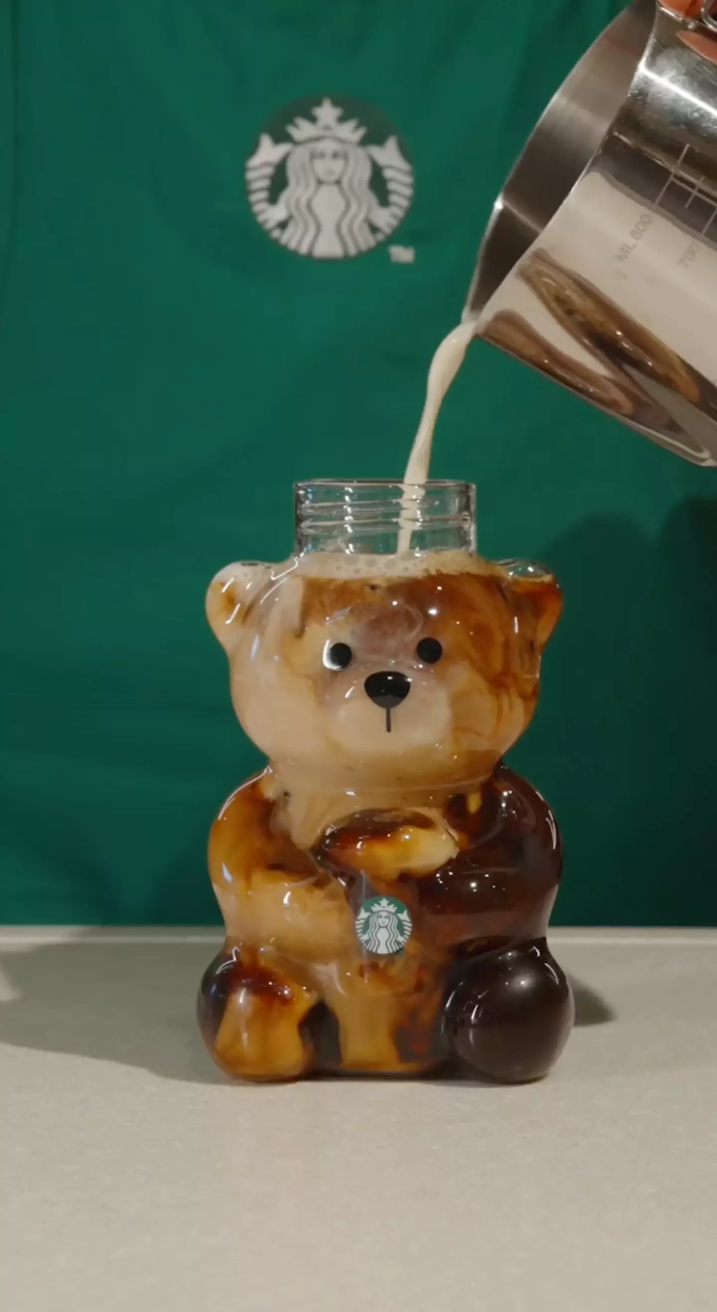 Starbucks' highly coveted 'Bearista' cups are now available in the UK (Instagram/@starbucksuk)