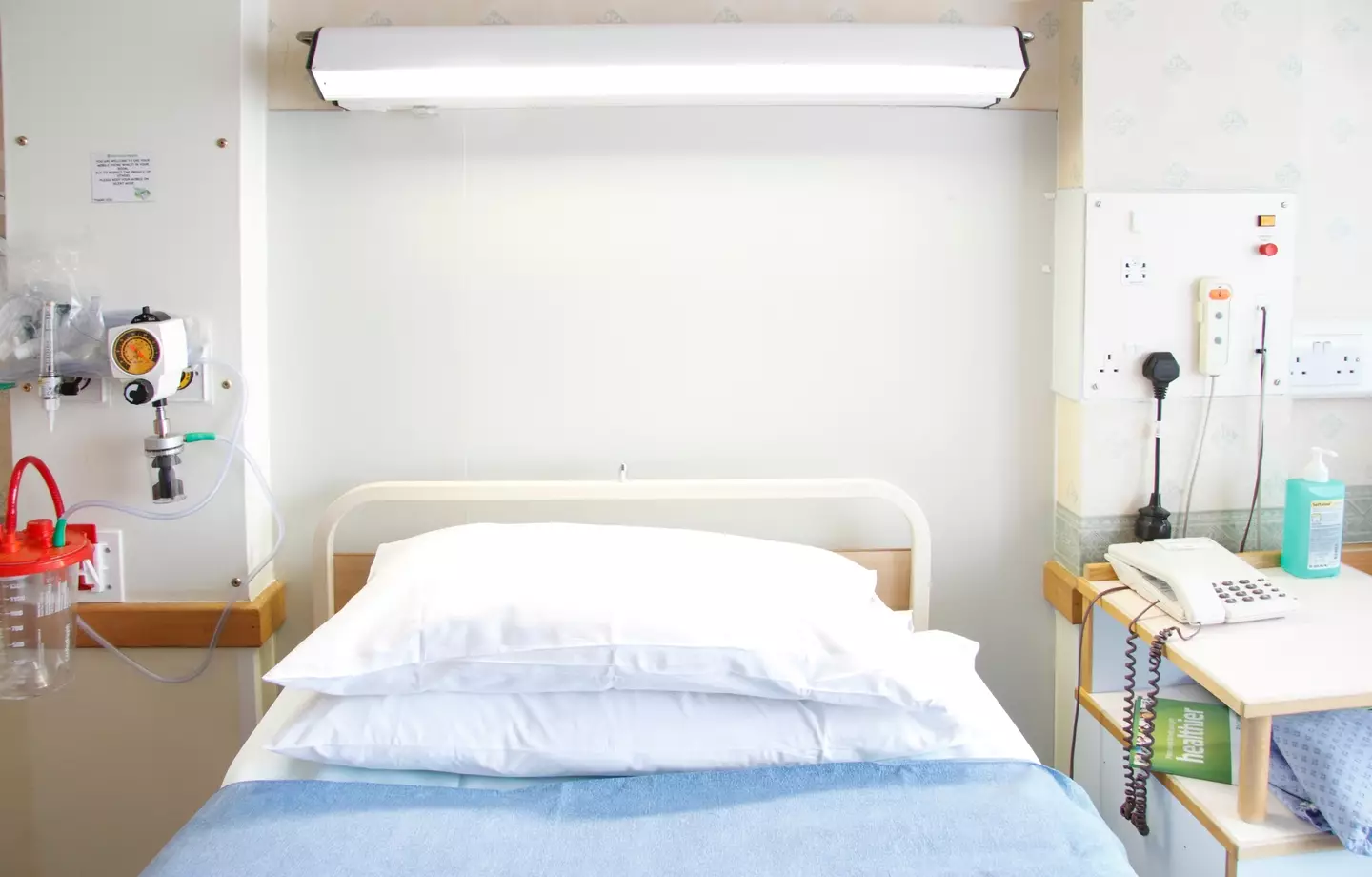 There are currently more people occupying hospital beds in England than ever before (Getty Stock Image)