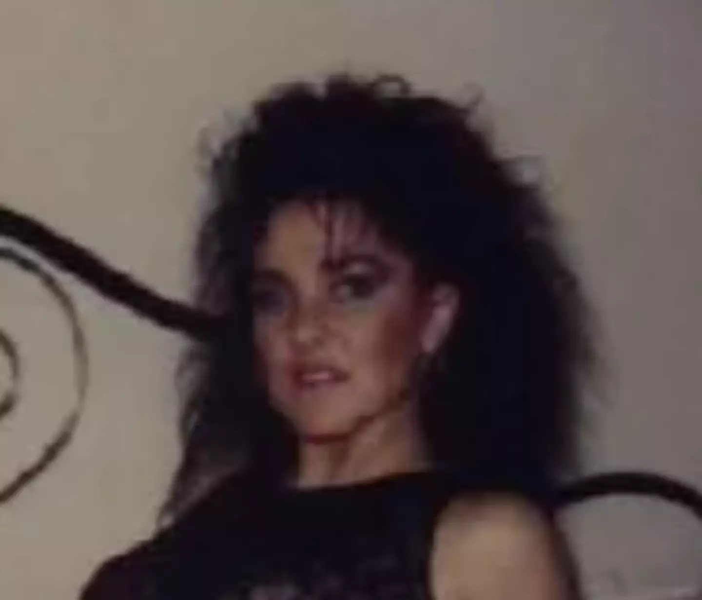 The woman in the image strongly resembled the missing woman. (FBI)