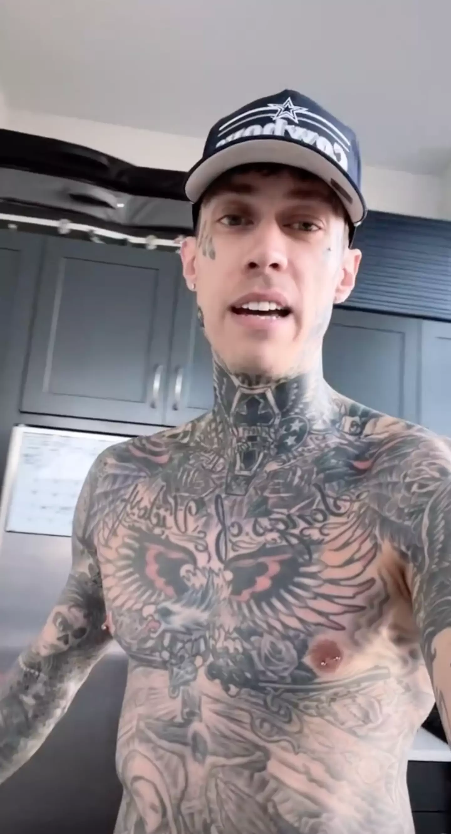 Trace called out Katy's career in the Instagram rant (Instagram/@tracecyrus)