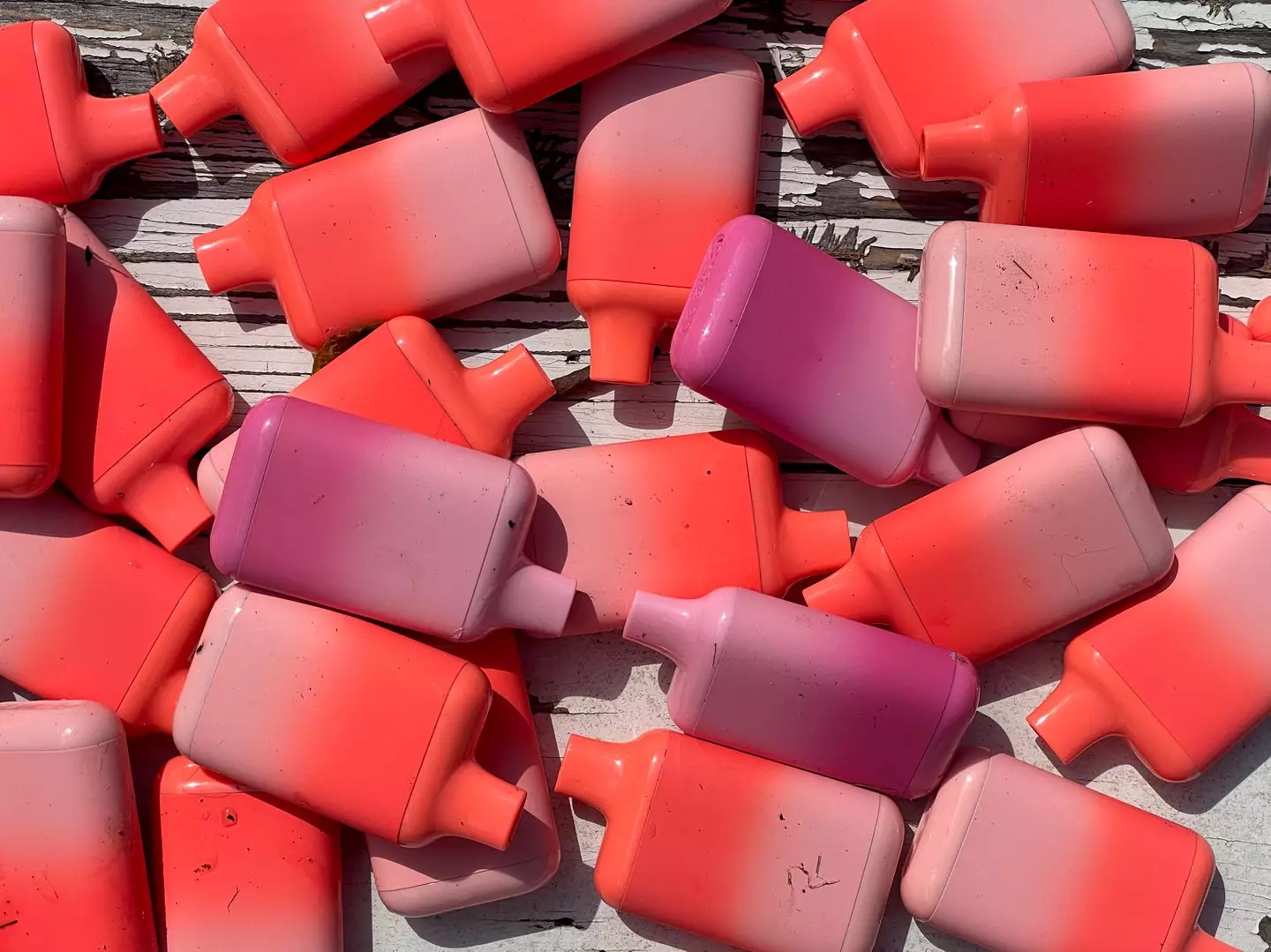 The retail assistant was going through one whole disposable vape a week (Getty Stock Image)