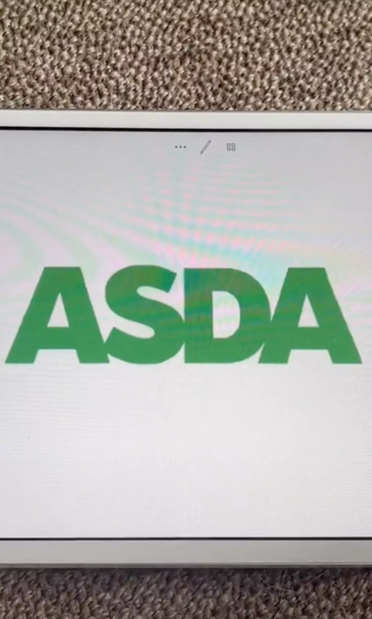 People were quite underwhelmed by Asda's logo transformation. (