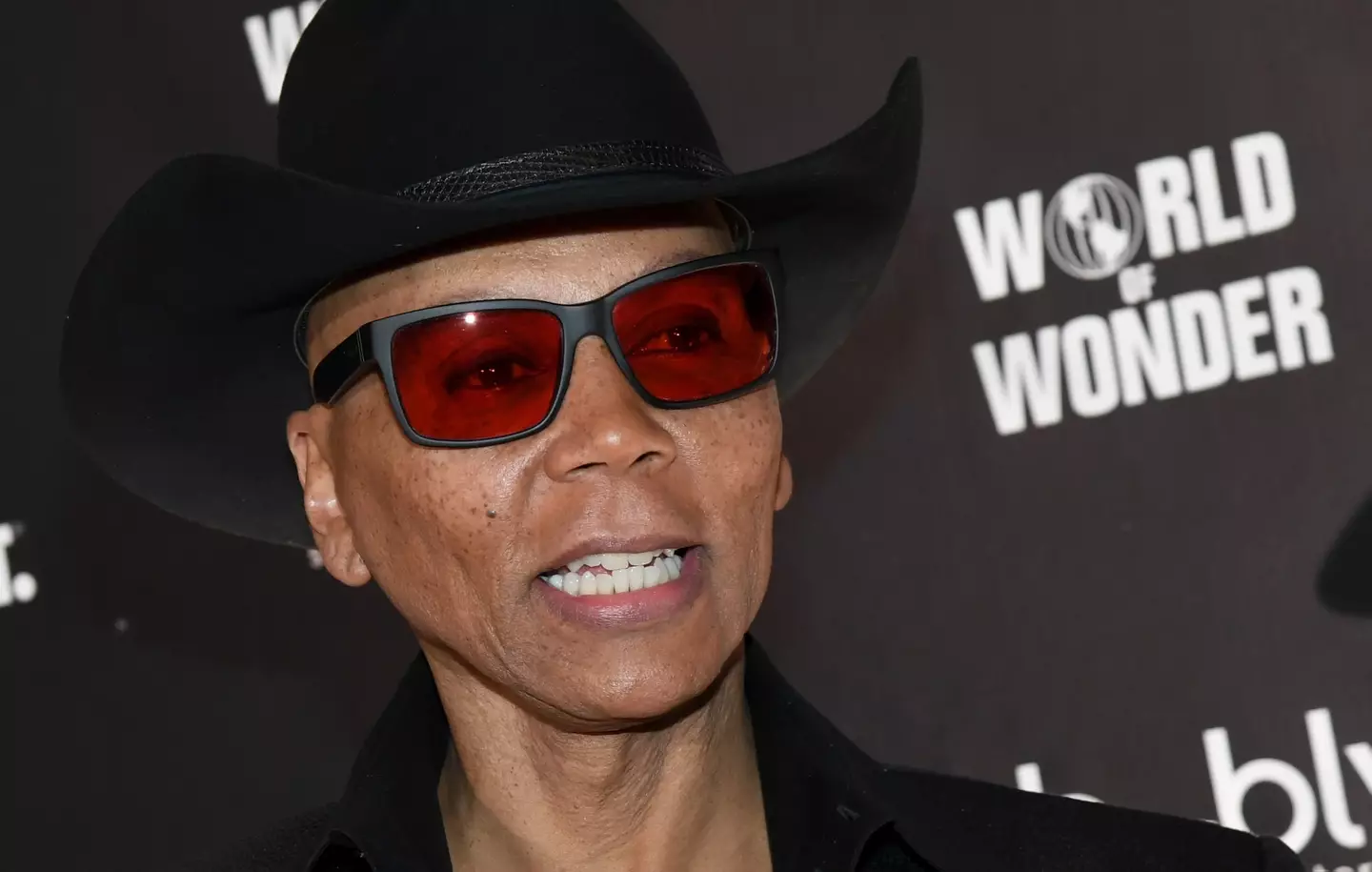 The red glasses aren't just a trend (Ethan Miller/Getty Images)