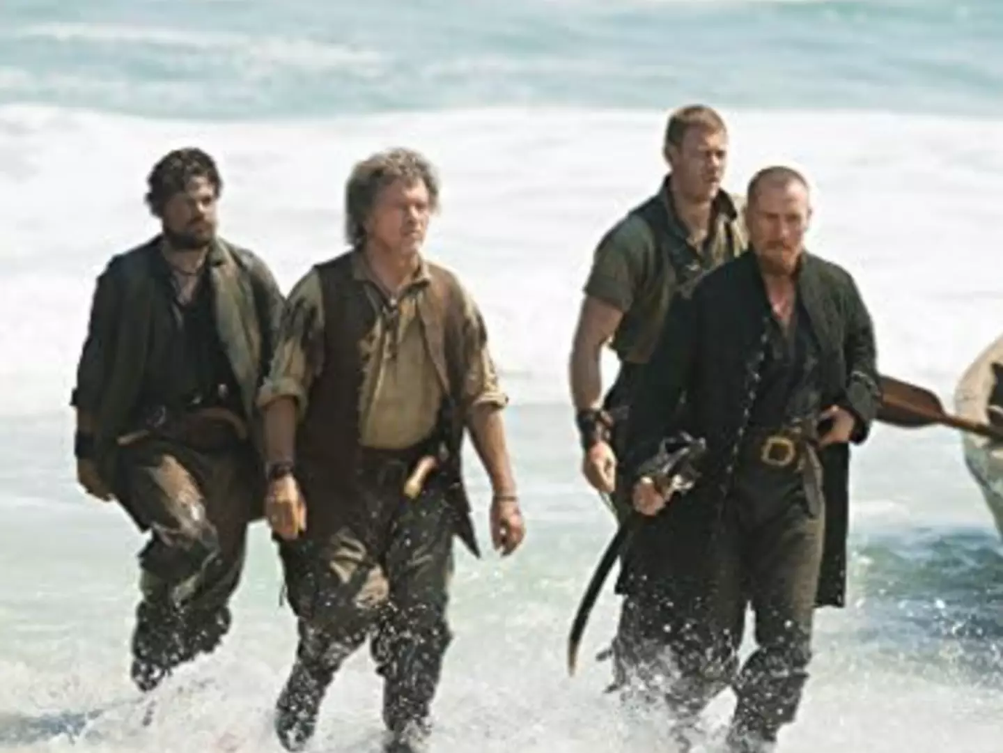 Toby Stephens stars as the captain in the series. (Starz/Netflix)