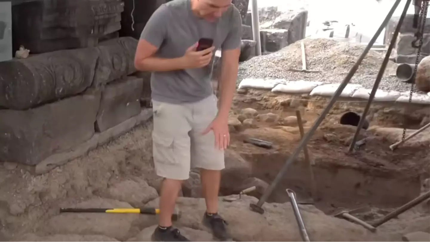 Sergio & Rhoda in Israel via YouTube
