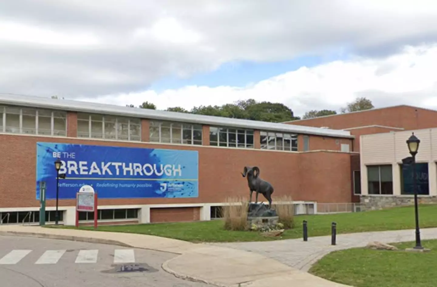 The incident took place at Thomas Jefferson University (Google Maps)