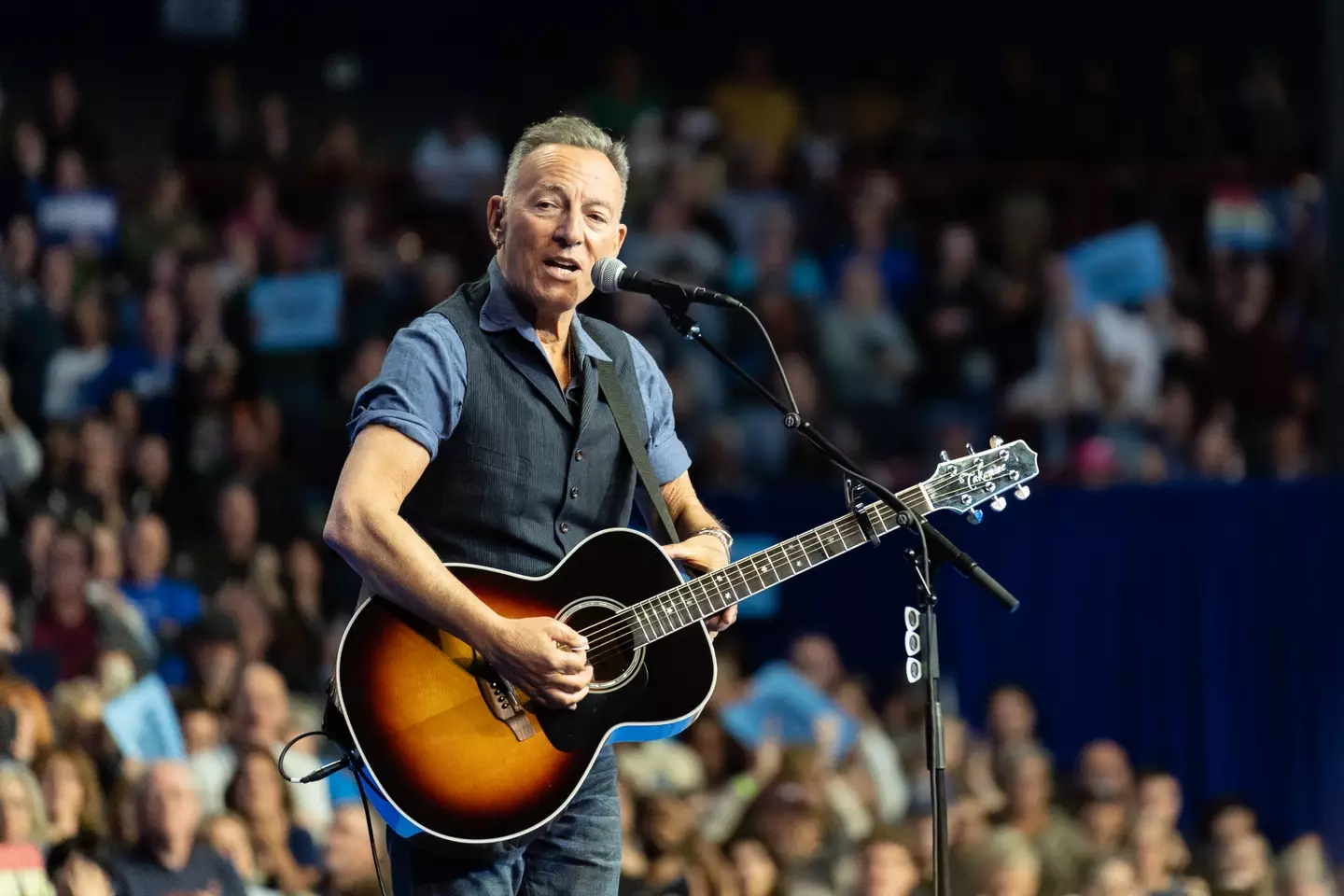 The music legend has a pricey CD (Nathan Morris/NurPhoto via Getty Images)
