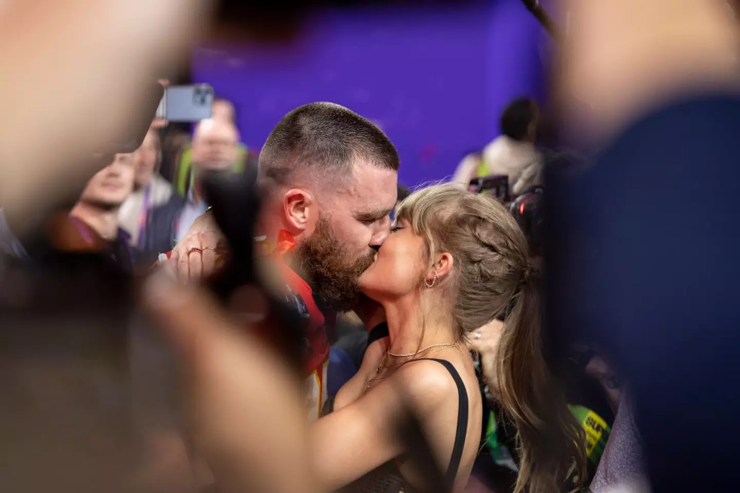 Taylor Swift and Travis Kelce packed on the PDA at this year's Super Bowl.