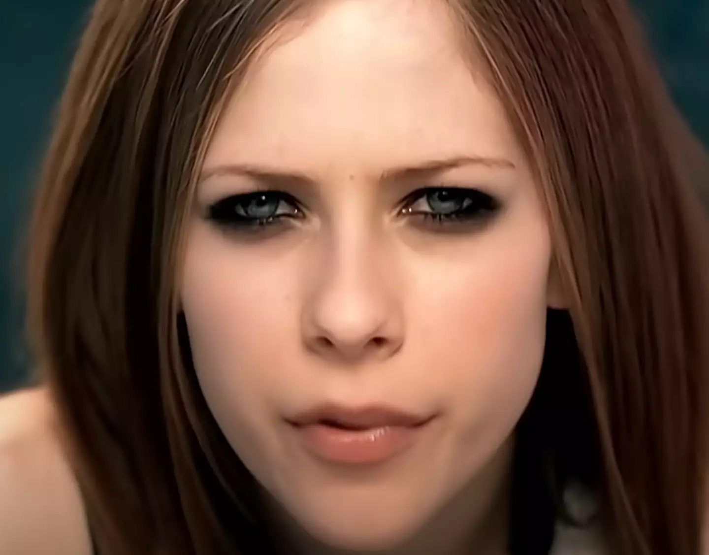 Is this the real Avril Lavigne? (YouTube/Avril Lavigne)