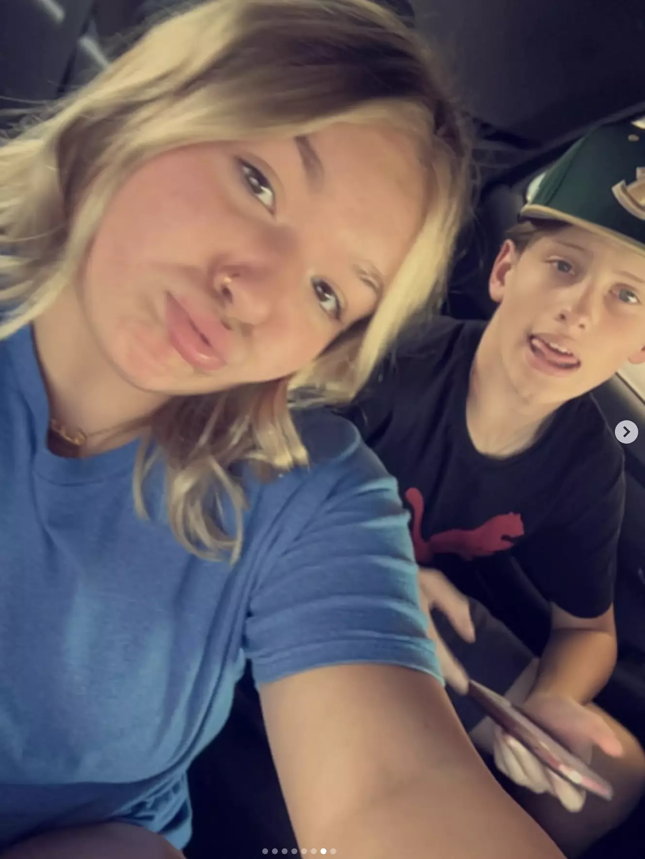 15-year-old Bella and dad Hunter, who was 12 when she fell pregnant (Instagram/_izabellavaughn)