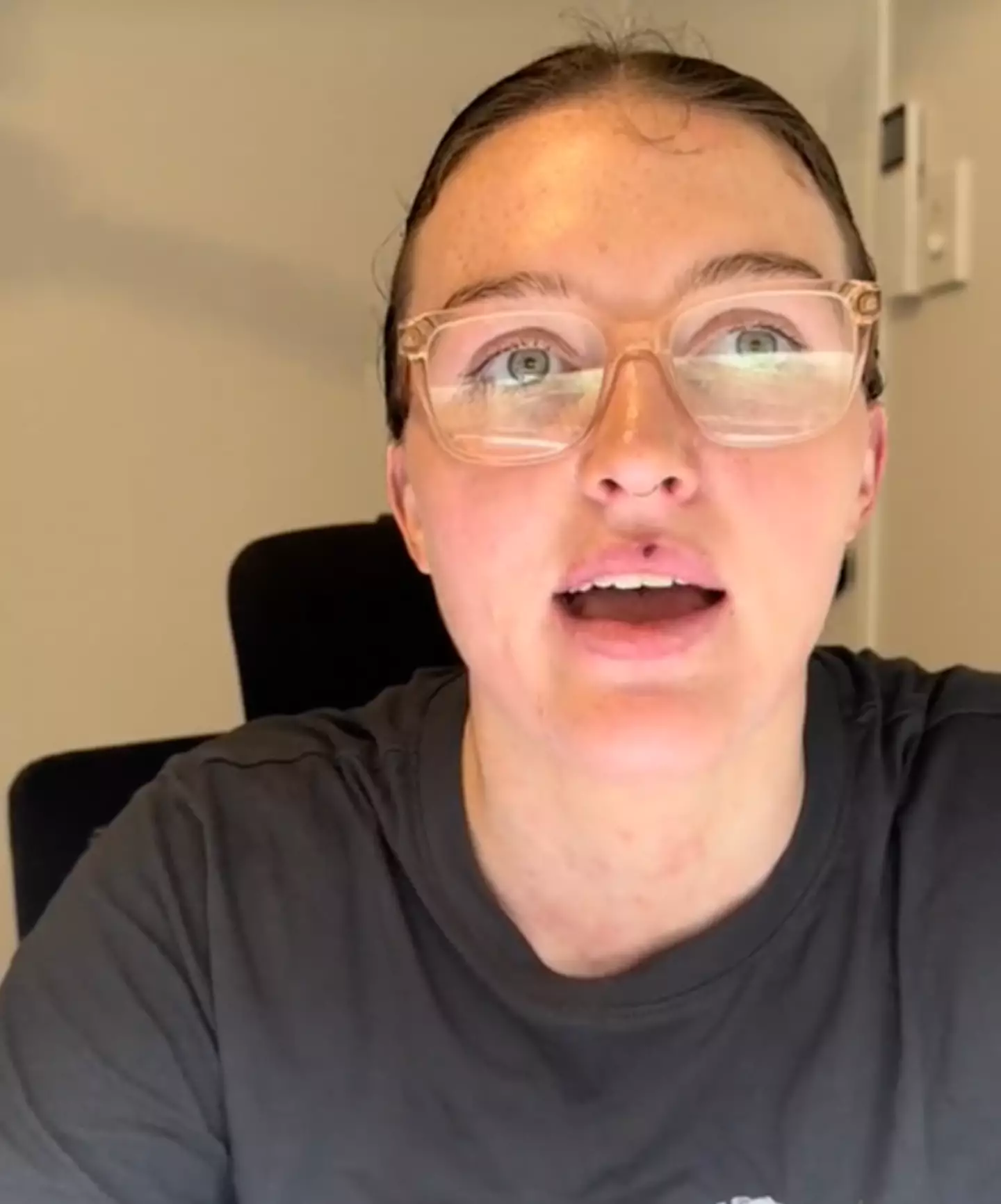 The TikToker said she 'only has $150 spending money' every two weeks. (TikTok/ @aliceraspin)