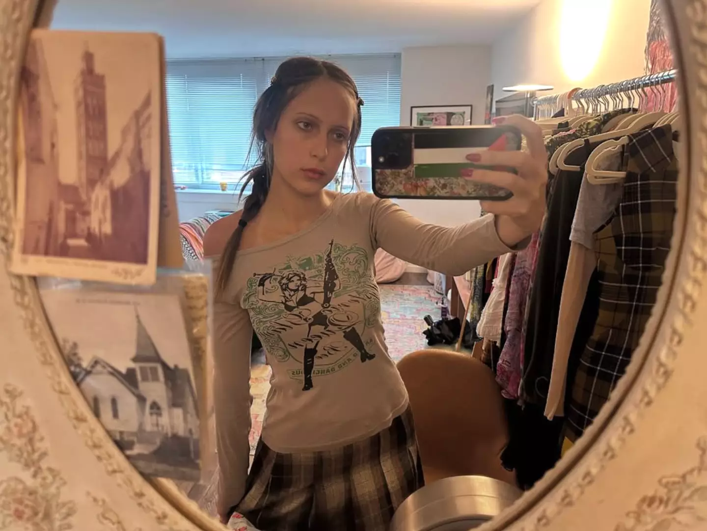 Aydan Nix - Gigi and Bella Hadid's half-sister (Instagram/@toospoiled)