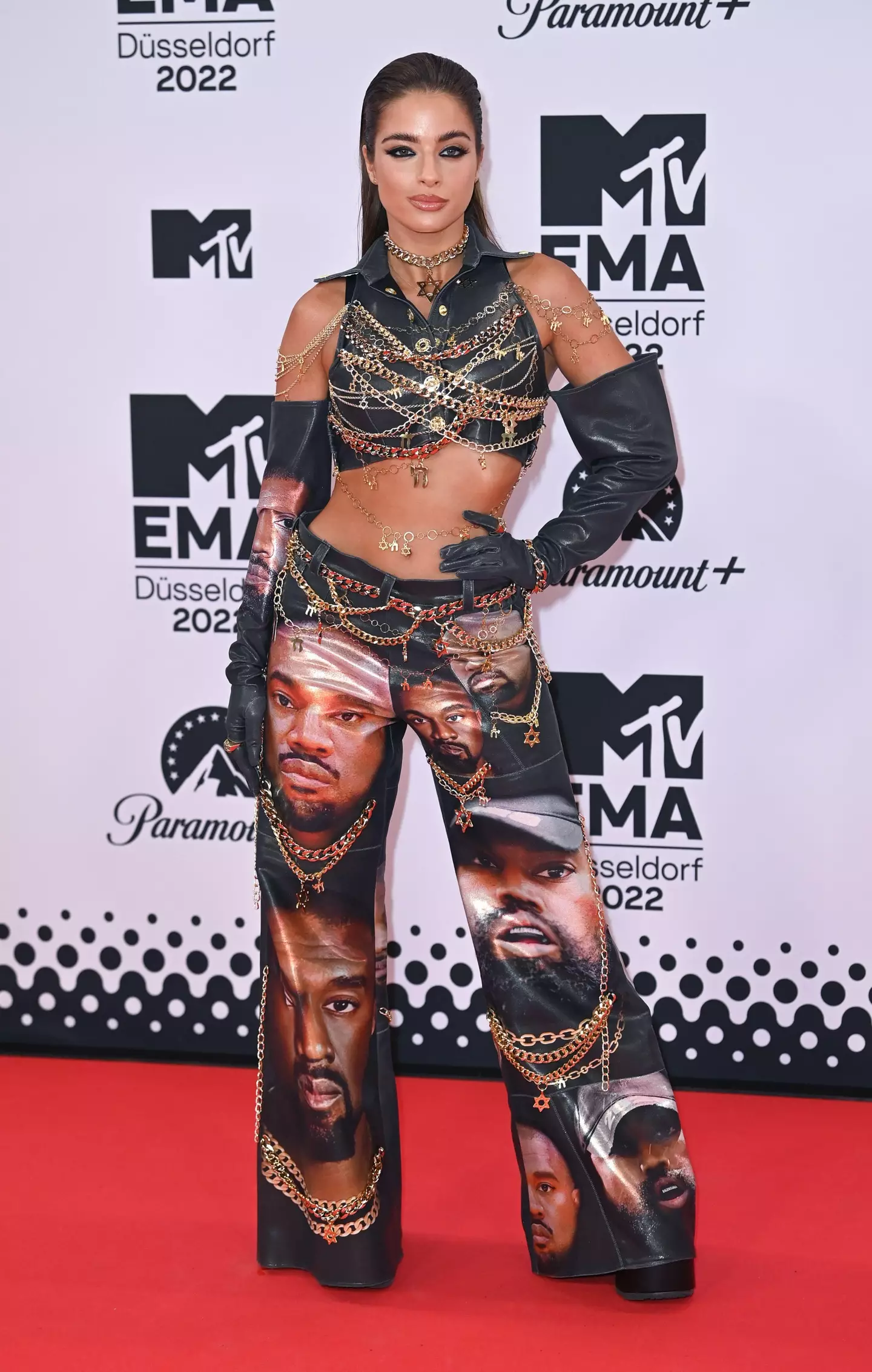 Noa Kirel's full outfit for the EMAs.