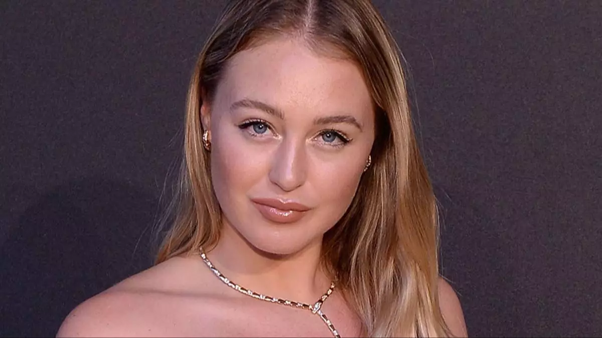 Body positive model reveals disgusting messages she gets about her relationship