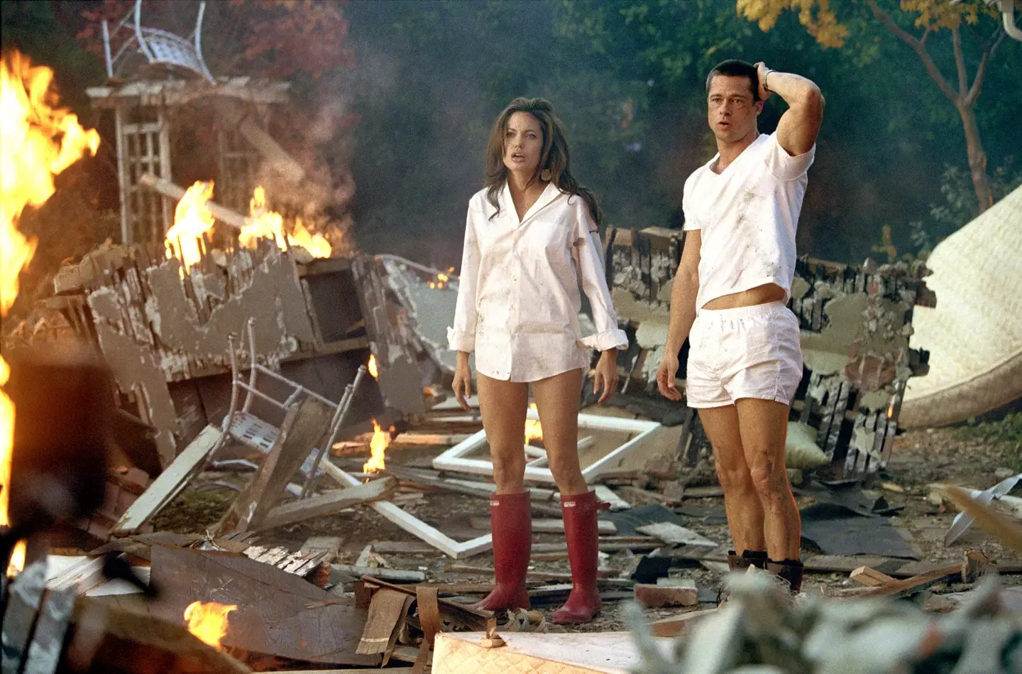 Still from Mr. & Mrs. Smith featuring Angelina Jolie, Brad Pitt.