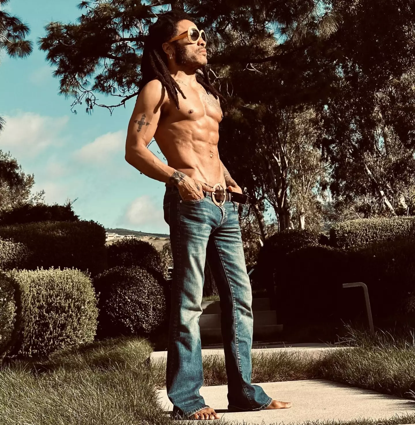Lenny Kravitz wowed fans with his latest Instagram post.