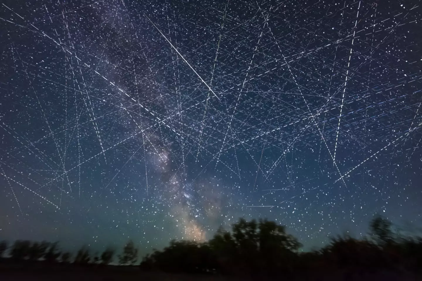 The satellite-strewn sky is getting worse (Alan Dyer/VWPics/Universal Images Group via Getty Images)