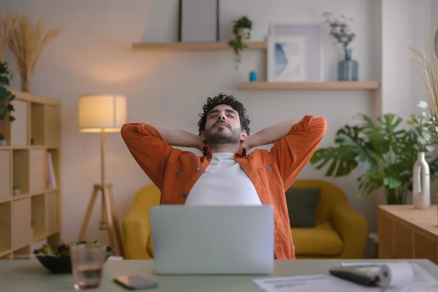 Stressed out, young working professionals are taking micro-retirement (Getty Stock)