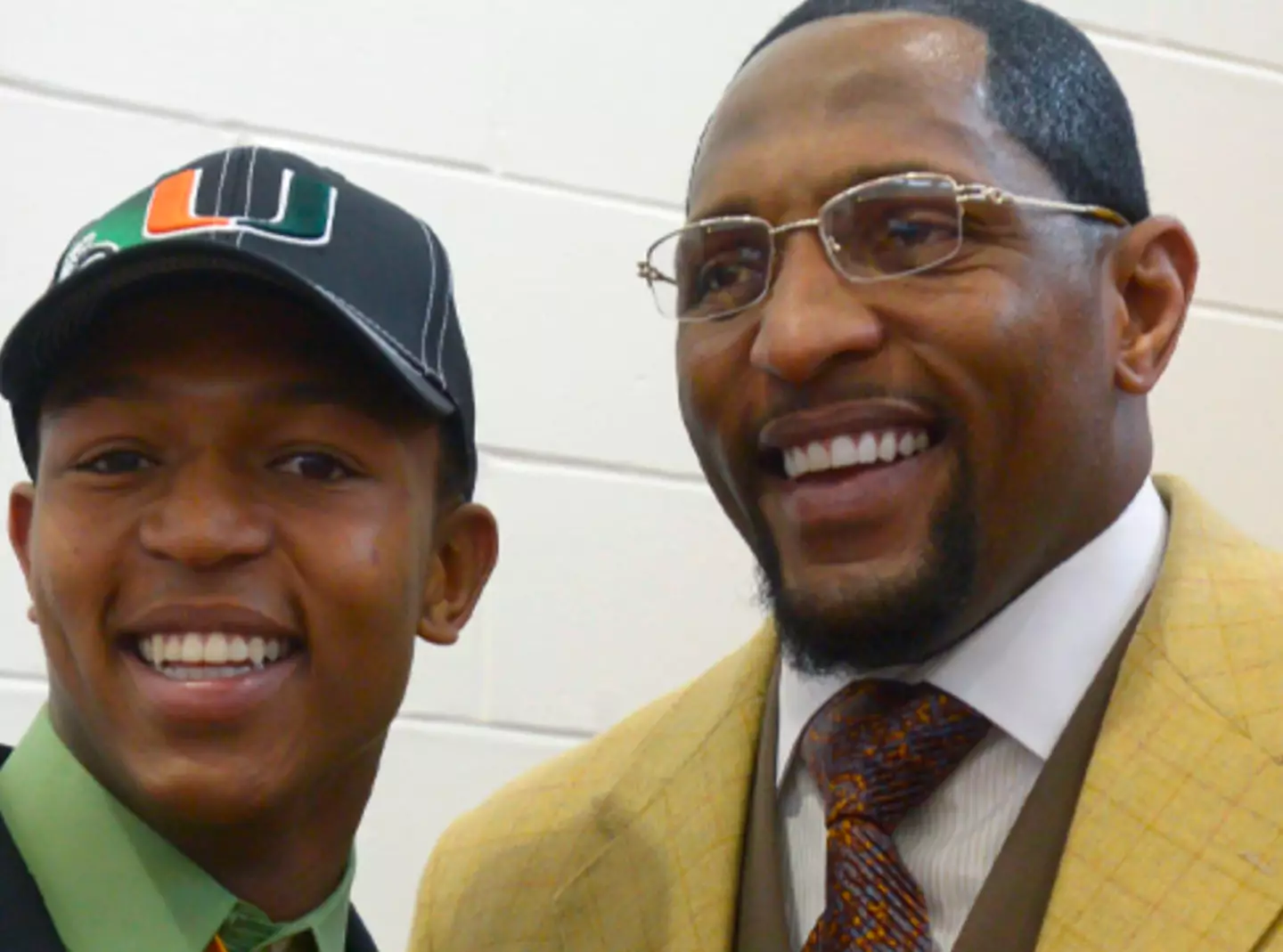 Ray Lewis III followed in his dad's footsteps with football.